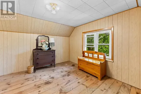 138 Bonnechere Street East Bonnechere Valley ON K7V 1Z5
