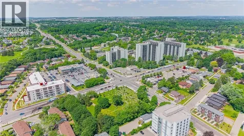 51 Paulander Drive Kitchener ON N2M 5E5