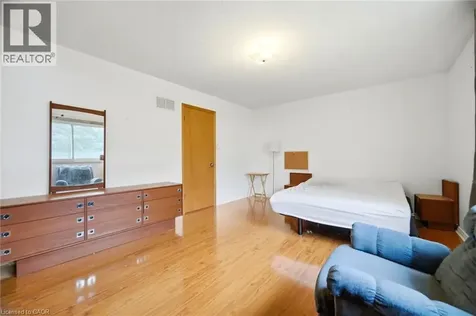 4070 Pavillion Court Mississauga ON L5B 2W1