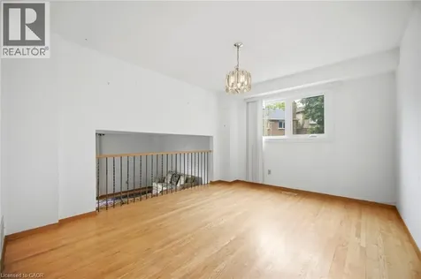 4070 Pavillion Court Mississauga ON L5B 2W1