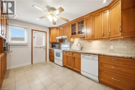 4070 Pavillion Court Mississauga ON L5B 2W1