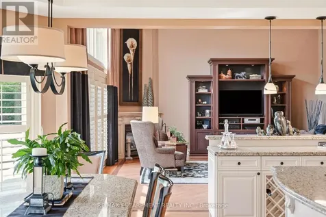 28 Millcreek Court Hamilton (ancaster) ON L9G 4Z3