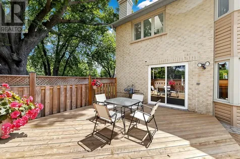 286 Hamilton Drive Hamilton (ancaster) ON L9G 4W6