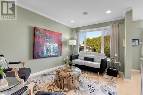2104 Liska Street Ottawa ON K4A 4J6