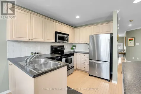 2104 Liska Street Ottawa ON K4A 4J6