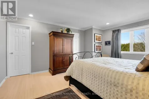 2104 Liska Street Ottawa ON K4A 4J6