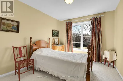 2104 Liska Street Ottawa ON K4A 4J6
