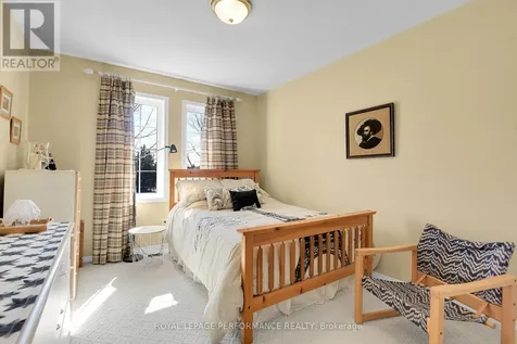 2104 Liska Street Ottawa ON K4A 4J6