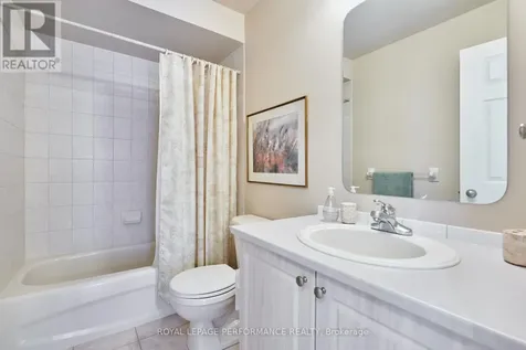 2104 Liska Street Ottawa ON K4A 4J6