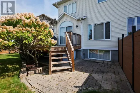 2104 Liska Street Ottawa ON K4A 4J6