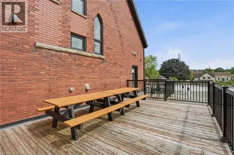 405 Merritt Street St. Catharines ON L2P 1P5