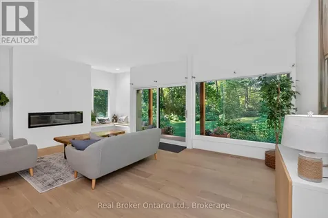 841 Portage Park Lane Midland ON L4R 5G3