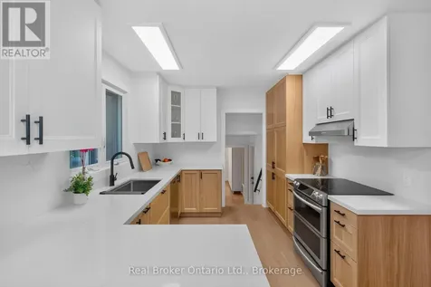 841 Portage Park Lane Midland ON L4R 5G3