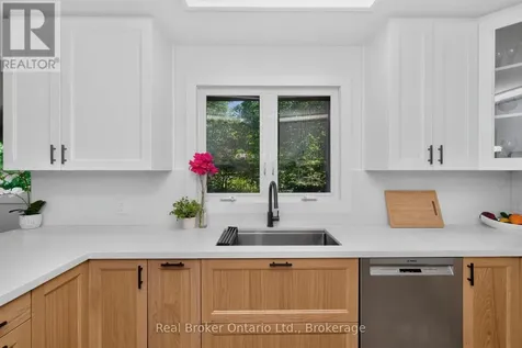 841 Portage Park Lane Midland ON L4R 5G3