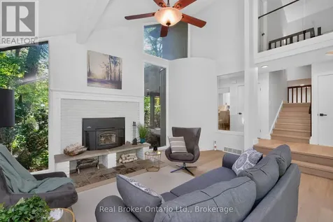 841 Portage Park Lane Midland ON L4R 5G3
