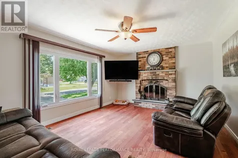 202 Susan Avenue Cornwall ON K6J 2C5