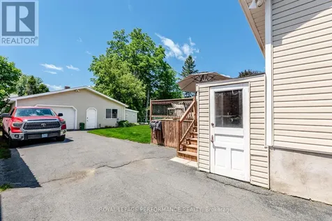 202 Susan Avenue Cornwall ON K6J 2C5