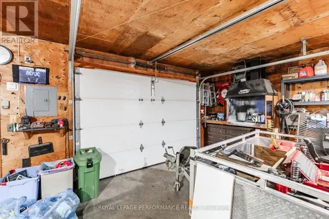 202 Susan Avenue Cornwall ON K6J 2C5