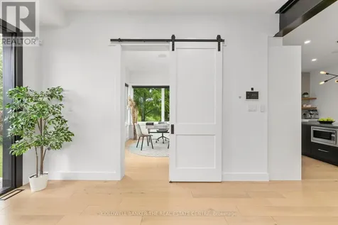 11657 Warden Avenue Whitchurch-stouffville ON L4A 2J9