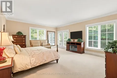 65 Kingswood Drive King ON L7B 1K8