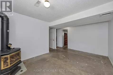 73 Castlebeau Street Russell ON K0A 1W0