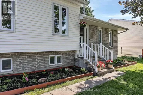 73 Castlebeau Street Russell ON K0A 1W0