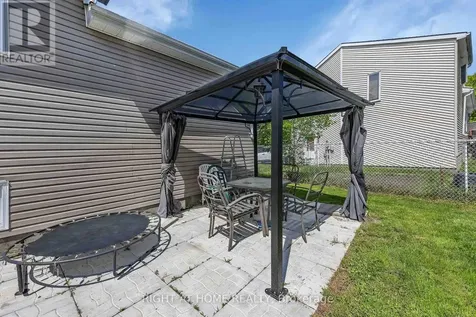 73 Castlebeau Street Russell ON K0A 1W0
