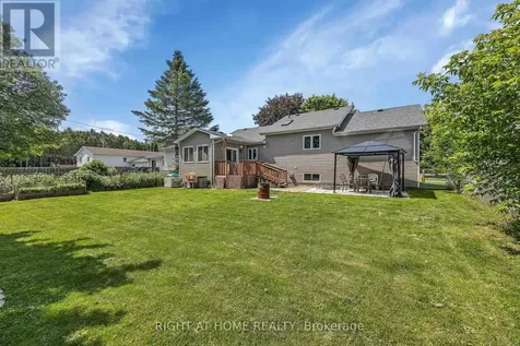73 Castlebeau Street Russell ON K0A 1W0