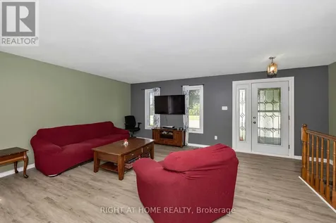 73 Castlebeau Street Russell ON K0A 1W0