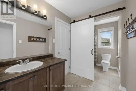 2188 Sunset Cove Circle Ottawa ON K2J 0T8