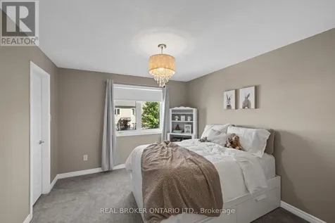 2188 Sunset Cove Circle Ottawa ON K2J 0T8