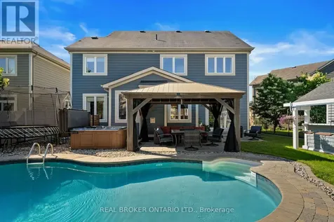 2188 Sunset Cove Circle Ottawa ON K2J 0T8