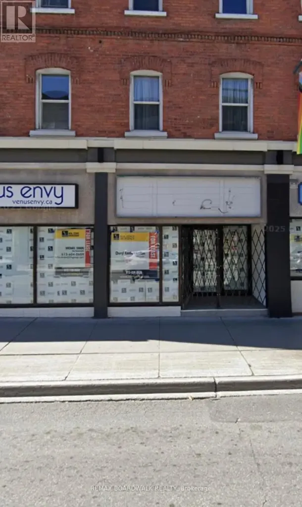 224 Bank Street Ottawa ON K2P 1W9