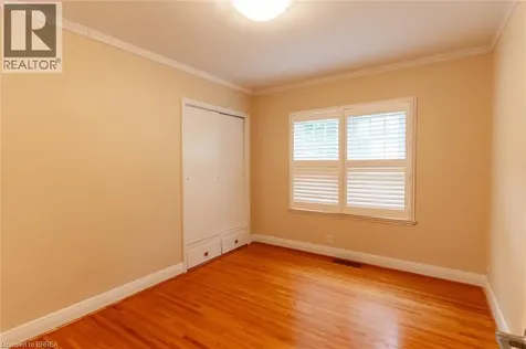 30 Proctor Avenue Brantford ON N3S 3E7