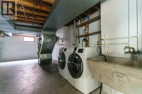 30 Proctor Avenue Brantford ON N3S 3E7