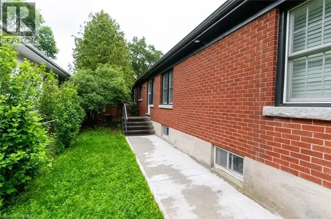 30 Proctor Avenue Brantford ON N3S 3E7