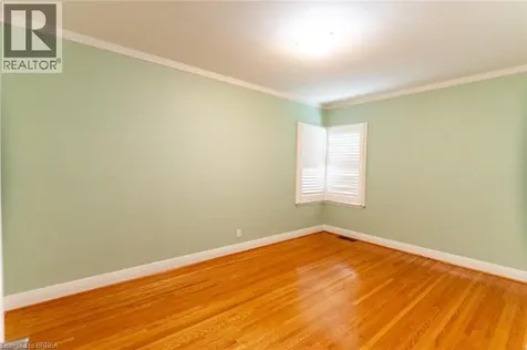 30 Proctor Avenue Brantford ON N3S 3E7