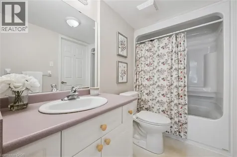 21 Foell Street Baden ON N3A 2V6