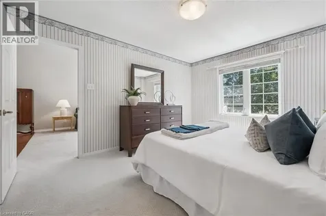 21 Foell Street Baden ON N3A 2V6