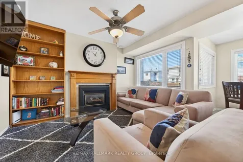 30 Peacock Crescent Ottawa ON K2J 3P6