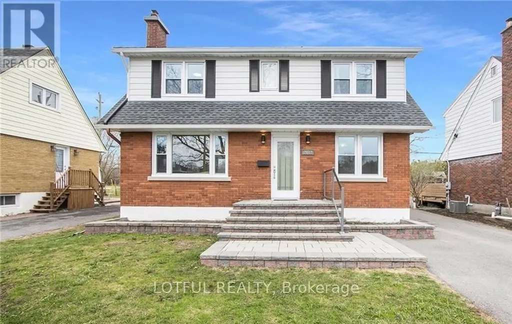 2012 Dorval Avenue Ottawa ON K1G 2N8