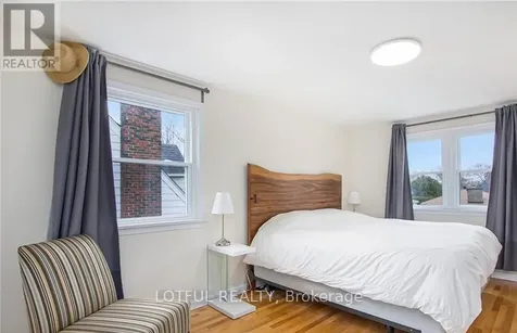 2012 Dorval Avenue Ottawa ON K1G 2N8