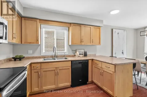 4 Beardmore Crescent Halton Hills (ac Acton) ON L7J 2Y9