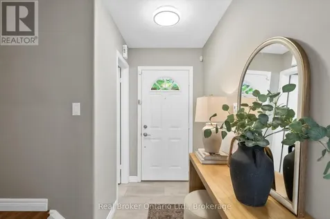 4 Beardmore Crescent Halton Hills (ac Acton) ON L7J 2Y9