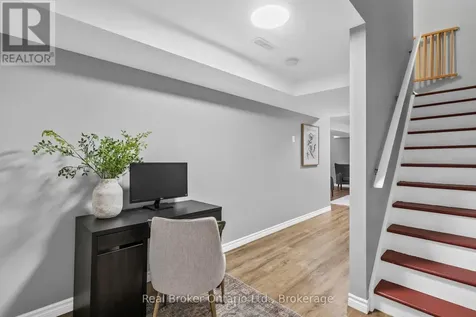 4 Beardmore Crescent Halton Hills (ac Acton) ON L7J 2Y9