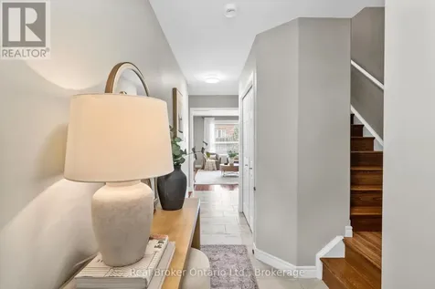 4 Beardmore Crescent Halton Hills (ac Acton) ON L7J 2Y9