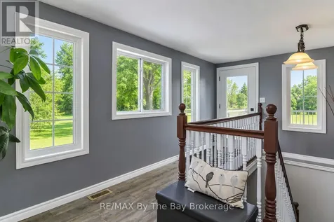 2533 Flos 3 Road West Springwater ON L0L 2K0