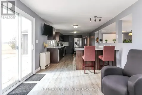 2533 Flos 3 Road West Springwater ON L0L 2K0