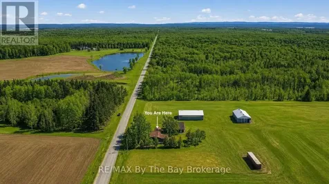 2533 Flos 3 Road West Springwater ON L0L 2K0
