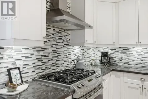 331 Oak Street Collingwood ON L9Y 2Y4